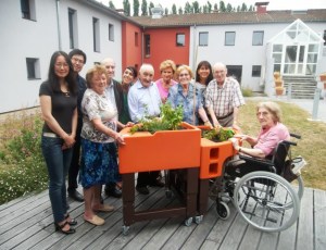 Les concepteurs et les utilisateurs à l'EHPAD Médicis.