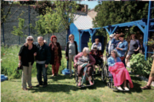 L'hôpital voisin a les clés du jardin.